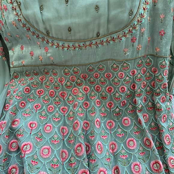 Beautiful designer’s Anarkali long Dress/gown - Picture 6 of 13